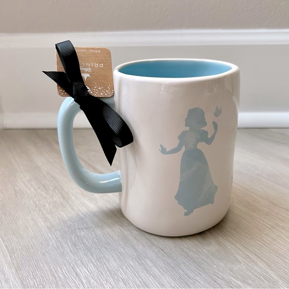 Rae Dunn Other - RAE DUNN X DISNEY Snow White Mug NWT